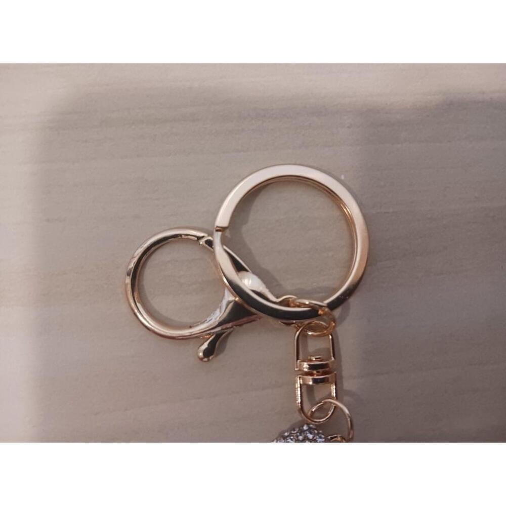 Swan Shaped Keychain In Brown - Picture 4 of 9